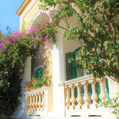 Villa Alchimia Spa&centro Benessere *